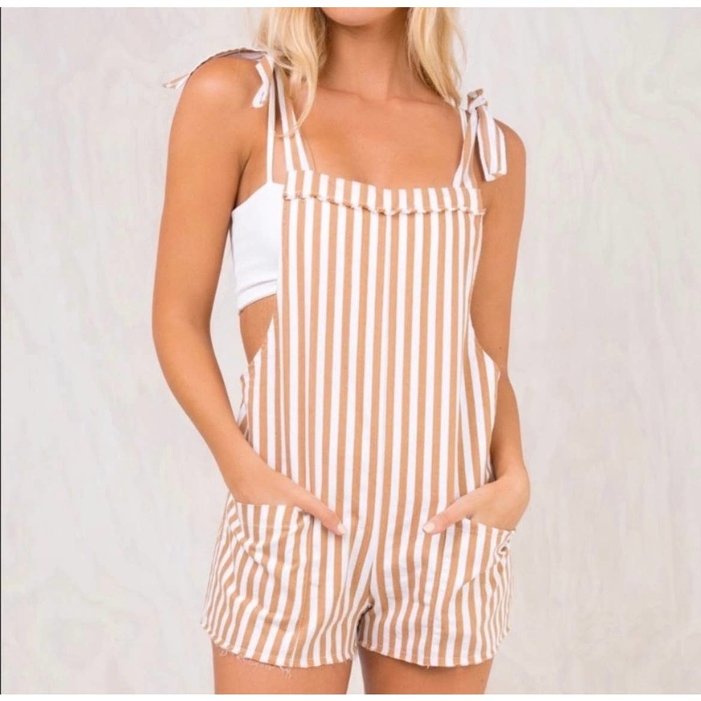 Princess Polly Tie Shoulder Striped Romper Playsuit, Size 6, EUC